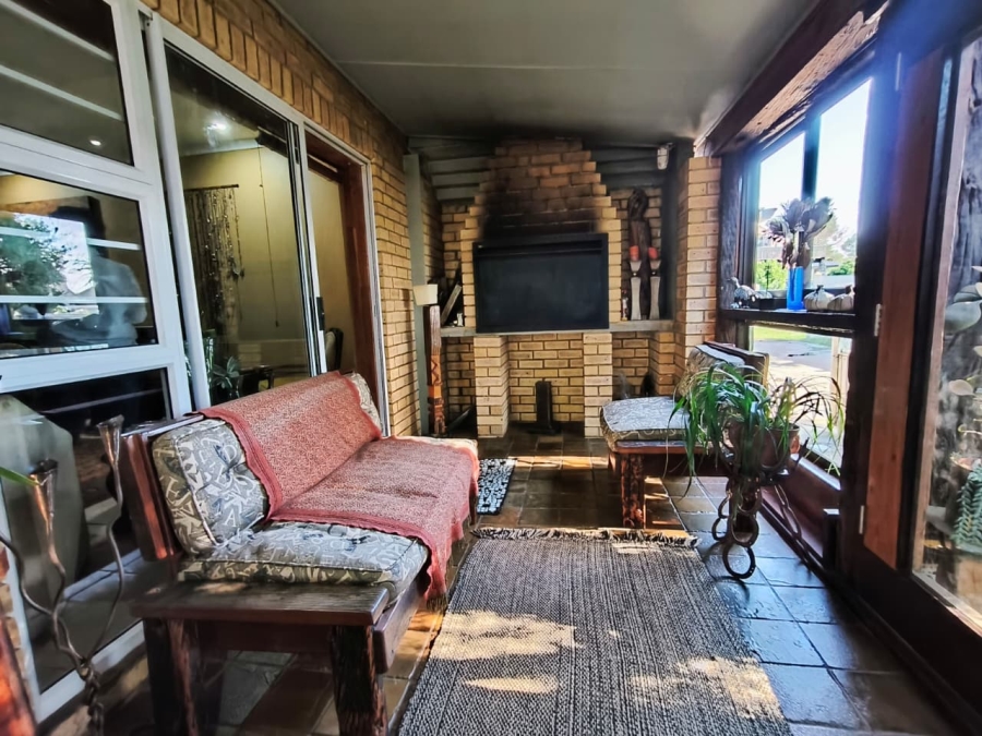 3 Bedroom Property for Sale in Noorsekloof Eastern Cape